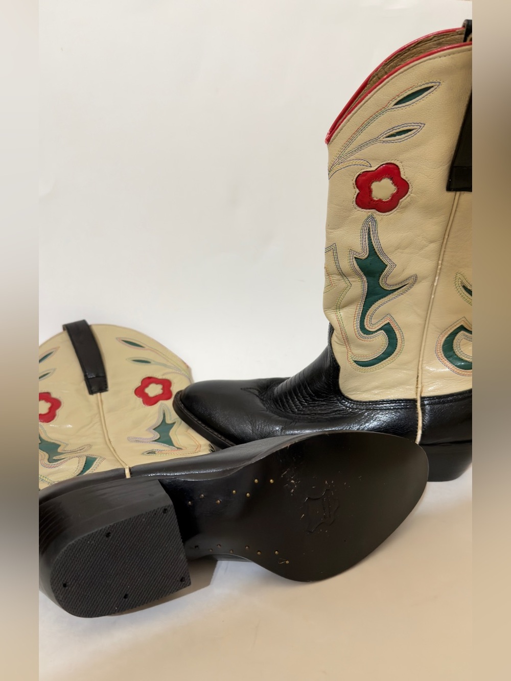 “RARE Durango VINTAGE PRISTINE CONDITION “Two-Tone Leather WESTERN Boots